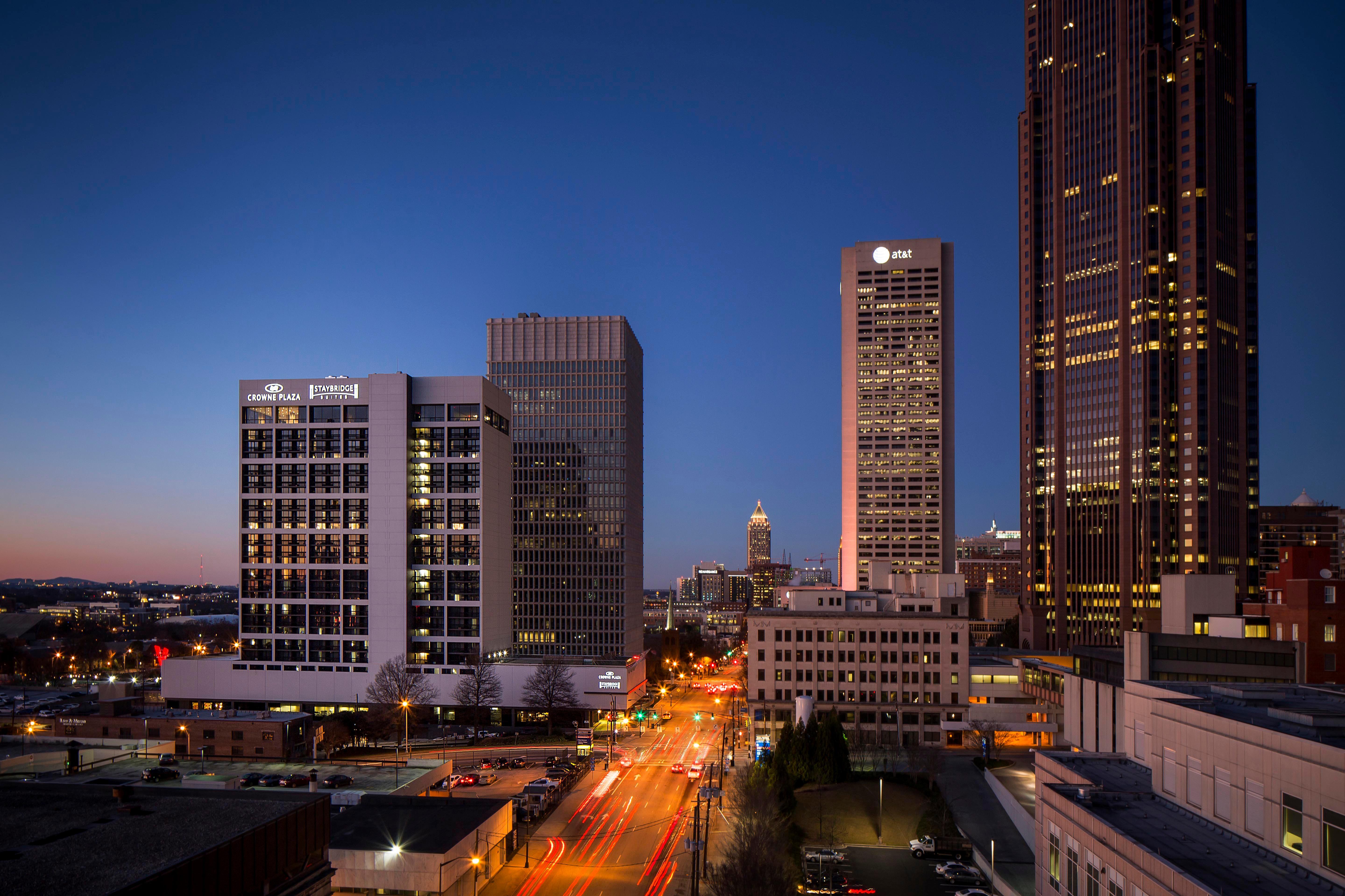 Crowne Plaza Atlanta Midtown, An Ihg Hotel Экстерьер фото