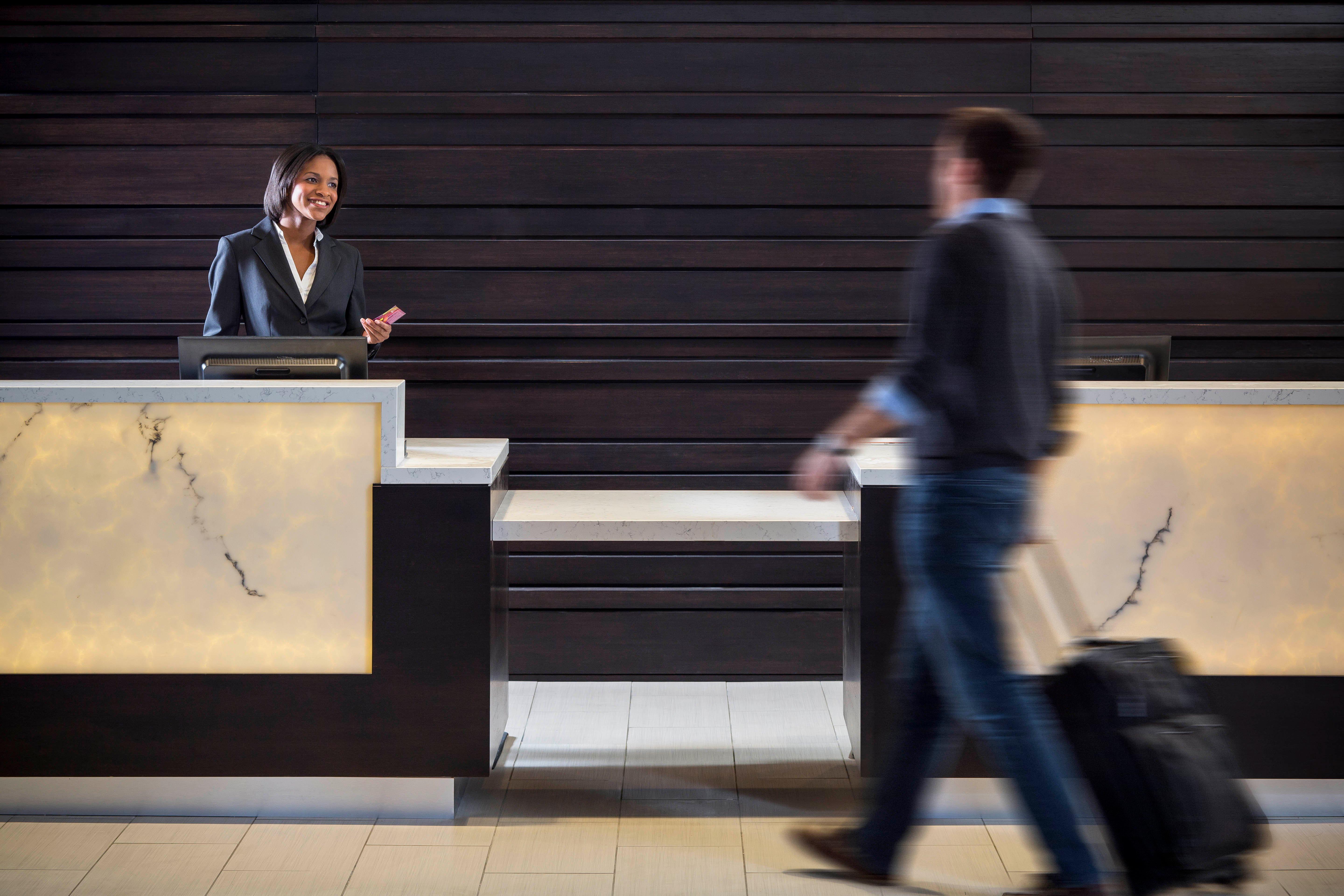 Отель Crowne Plaza Atlanta - Midtown By Ihg Экстерьер фото
